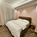 Noon Apartment