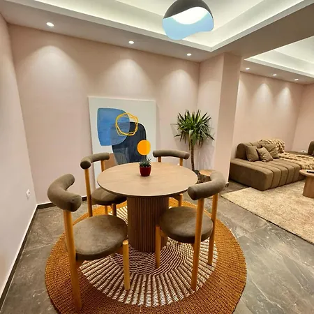 Апартаменты Noon Тирана